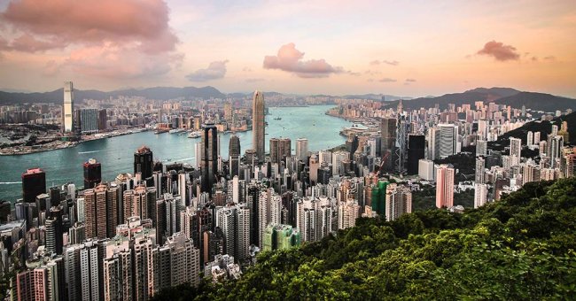 Гонконг начал выдавать лицензии виртуальным банкам - «Банки»