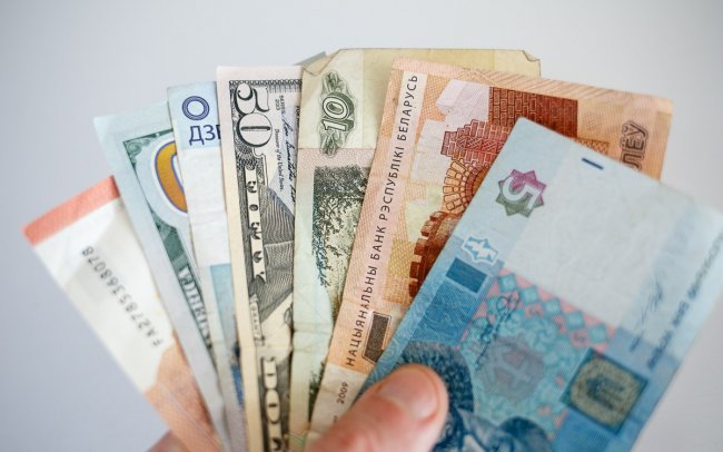 В Беларуси один из банков приостановил выдачу кредитов - «Банки»