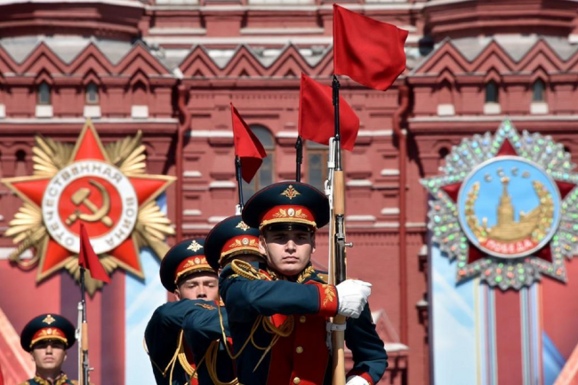 Путин перенес Парад Победы - «Экономика»