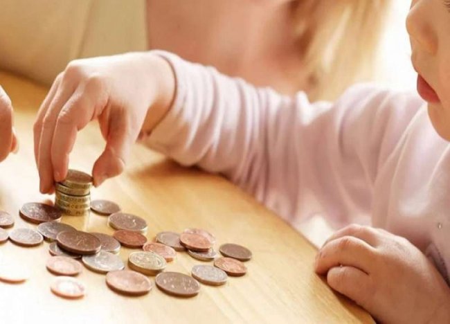 Выплаты на детей от 3 до 7 лет планируют увеличить - «Экономика»