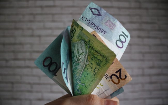 Беларусбанк снизит ставку по кредиту взамен на вклад, Приор — заплатит за новых клиентов: топ-новости банков - «Банки»