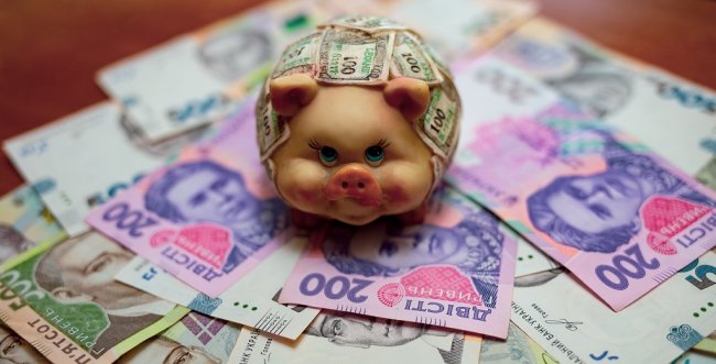 Украинцы отнесли в банки в апреле больше 10 млрд грн - «Банки»